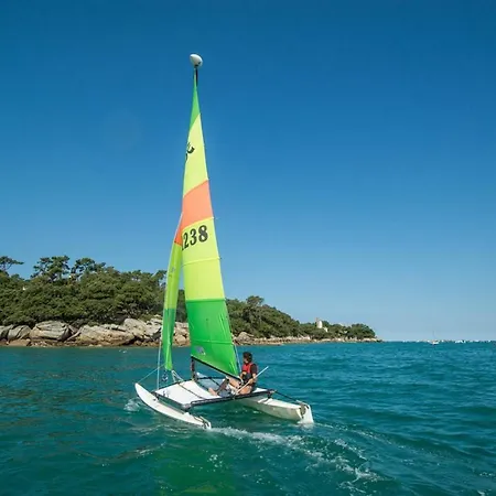 Maison De Plain-pied Avec Cour, Proche Et Commerces - 4 Couchages, - Fr-1-224b-675