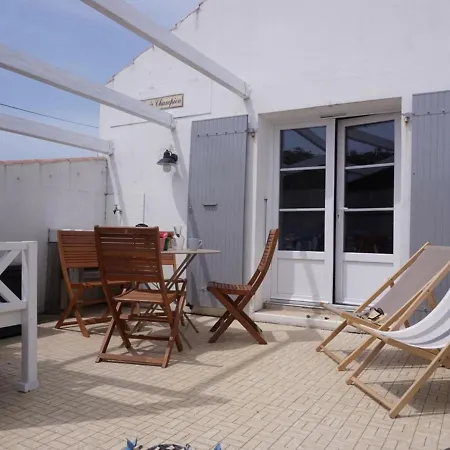 Casa vacanze Maison De Plain-pied Avec Cour, Proche Et Commerces - 4 Couchages, - Fr-1-224b-675 *