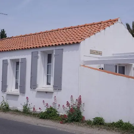 Maison De Plain-pied Avec Cour, Proche Et Commerces - 4 Couchages, - Fr-1-224b-675 Noirmoutier-en-l'Ile