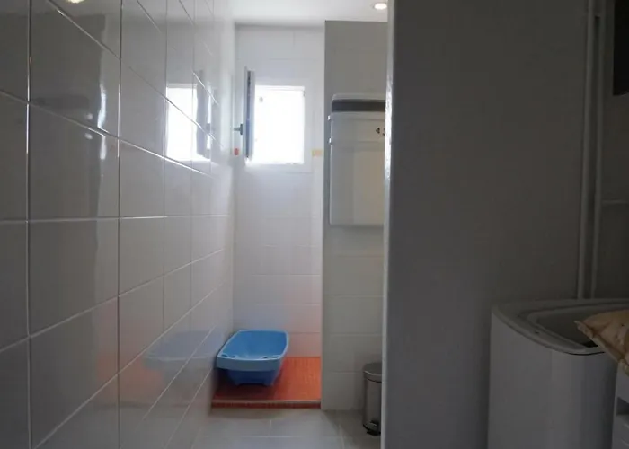 Prázdninový dům Maison De Plain-pied Avec Cour, Proche Et Commerces - 4 Couchages, - Fr-1-224b-675