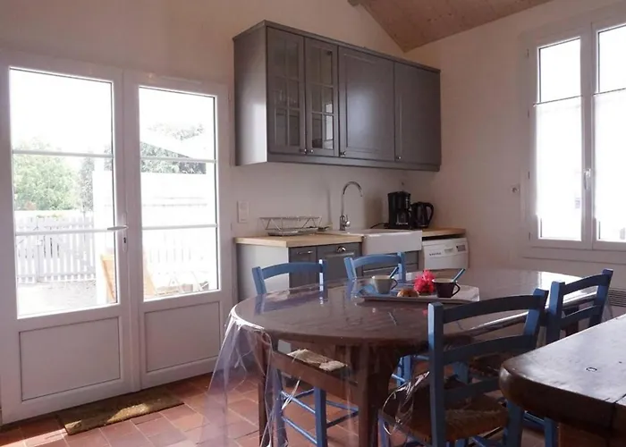 Prázdninový dům Maison De Plain-pied Avec Cour, Proche Et Commerces - 4 Couchages, - Fr-1-224b-675 Noirmoutier-en-l'Ile